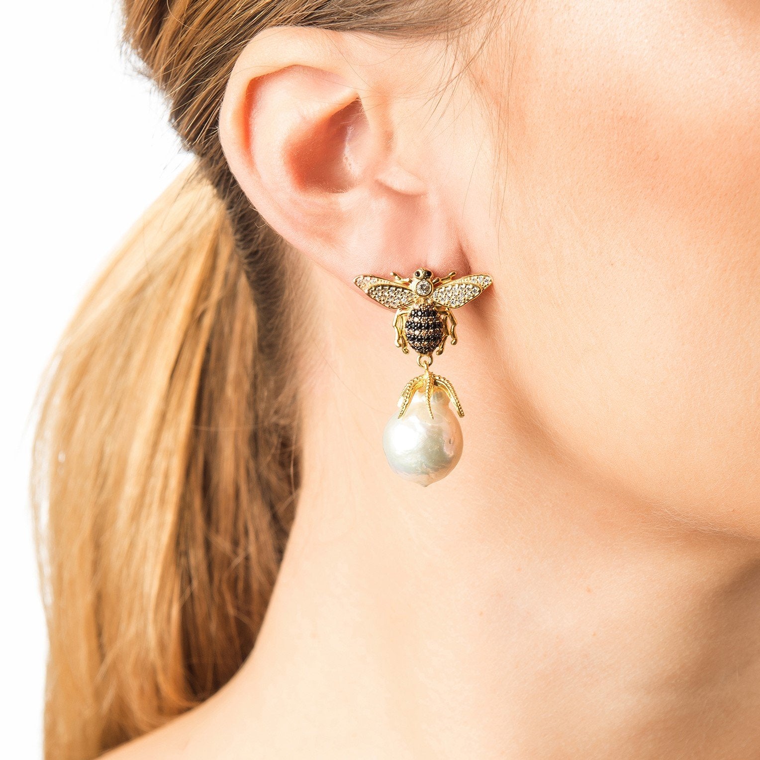 Baroque Pearl Honey Bee Drop Earrings Rosegold