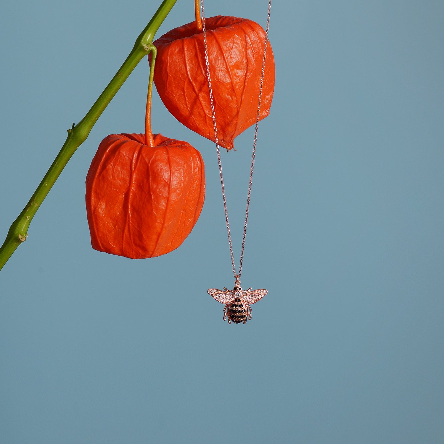 Honey Bee Pendant Necklace Rosegold